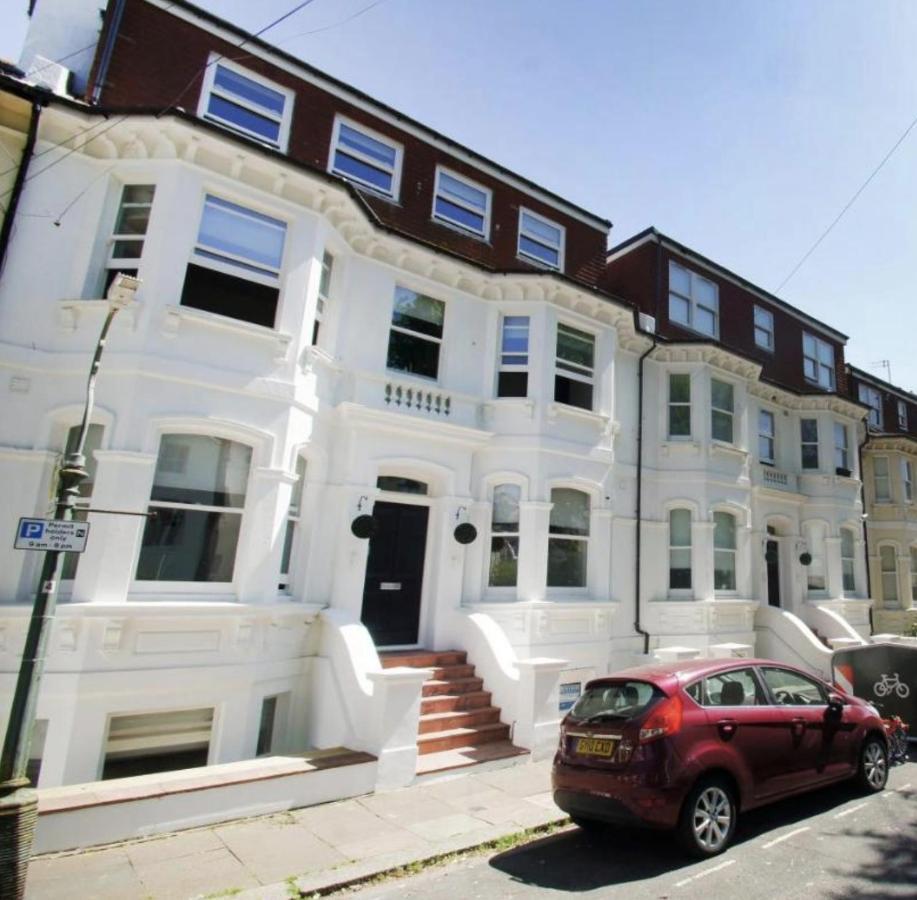 Apt 08 Beachside Beauty Central Studio Steps From Cafes Brighton Eksteriør billede